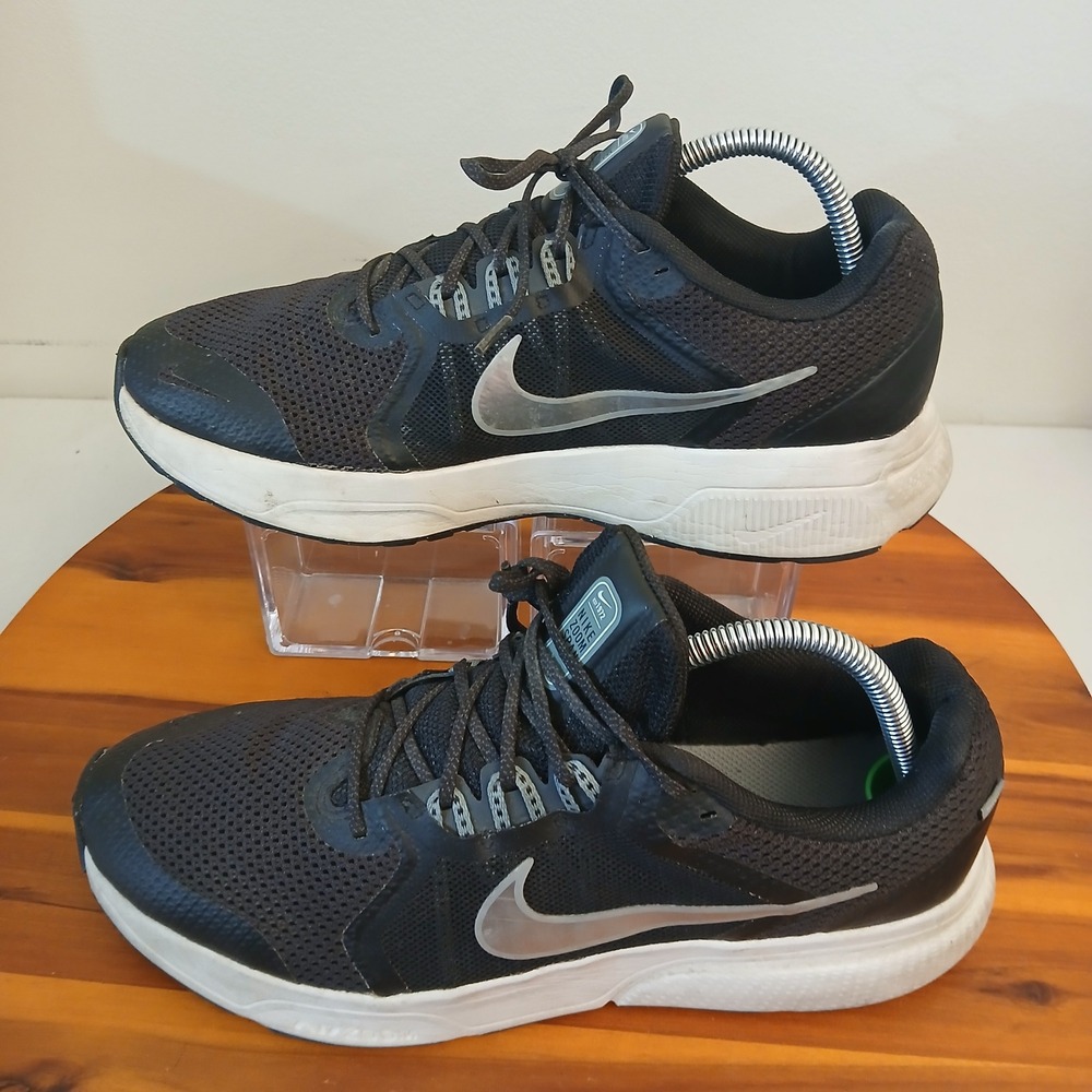 Nike Zoom Span 4 Men 9.5 Black Running Shoes Sneakers DC8996-006
